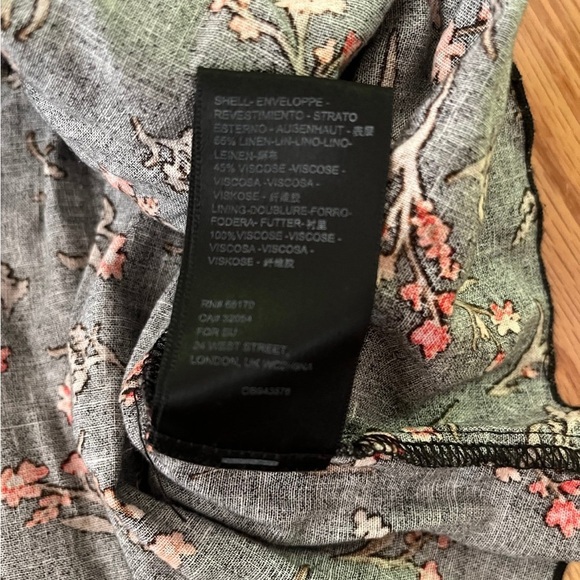 Urban Outfitters Black Floral Print Sleeveless Ruffled Top - Picture 7 of 7